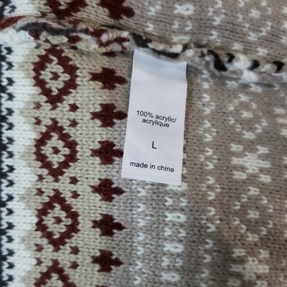 Maurices large acrylic knit skirt - Picture 4 of 4